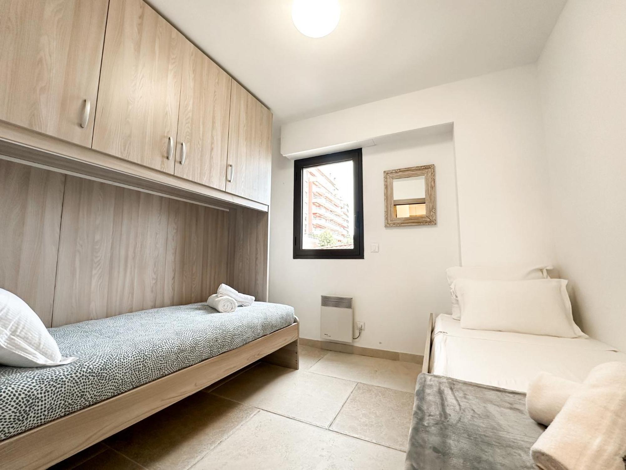 Luxurious 3 Rooms, Pool, Bnbrickeys โบโซเลย ภายนอก รูปภาพ