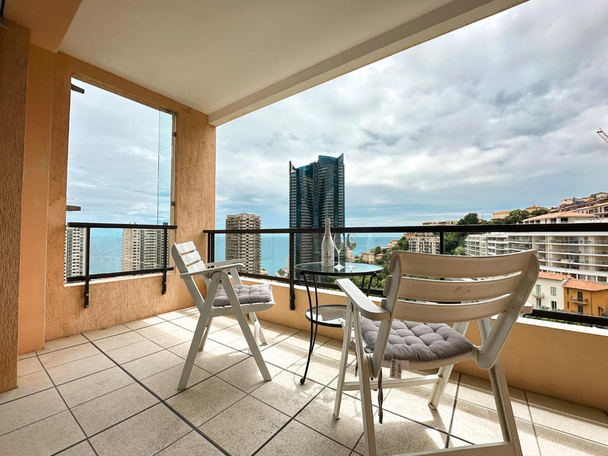 Luxurious 3 Rooms, Pool, Bnbrickeys โบโซเลย ภายนอก รูปภาพ